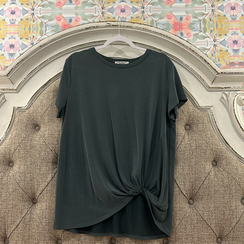 Green Envelope top with twist detail, Size L